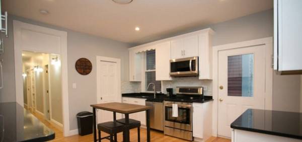 7 Story St #1, Cambridge, MA 02138