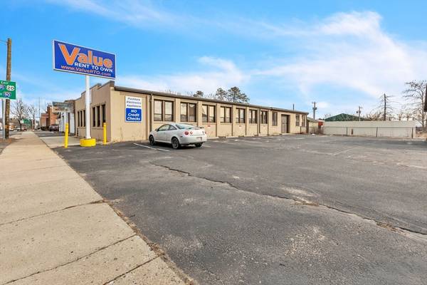 785 Page Blvd, Springfield, MA 01104