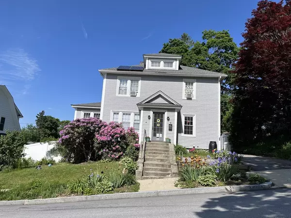 9 Havelock Rd #1, Worcester, MA 01602