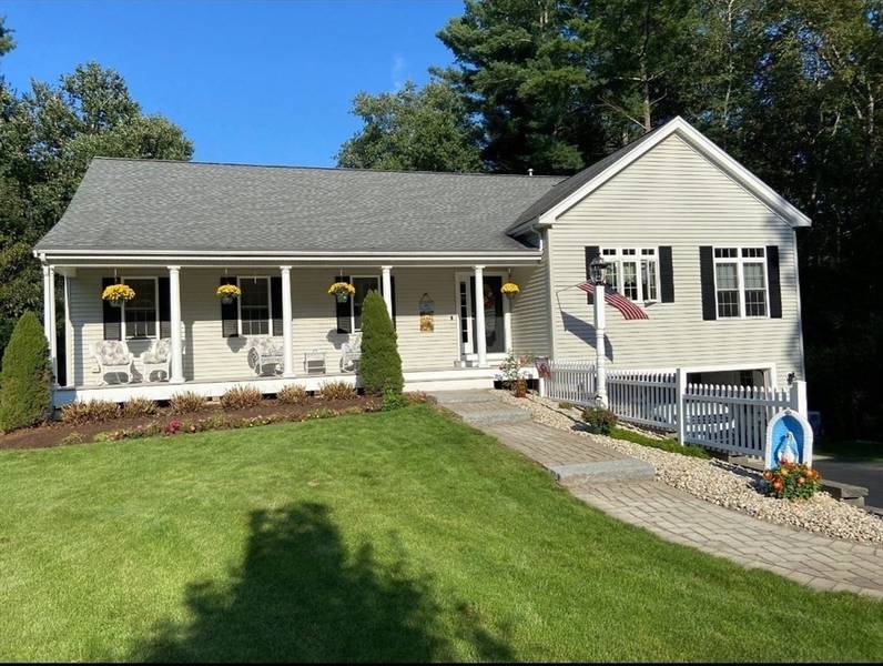 5 Patriot Circle, East Bridgewater, MA 02333