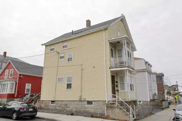 Fall River, MA 02724,571 Slade St