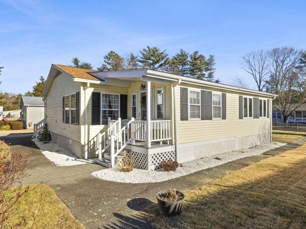 39 Sycamore Drive #D, Halifax, MA 02338