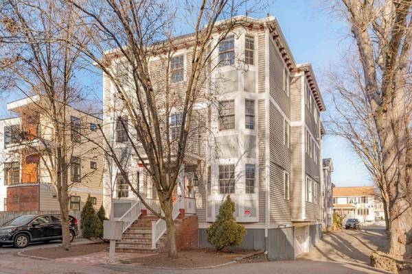 19 Harris Street #2, Cambridge, MA 02138