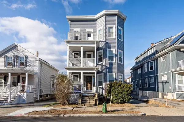 35 Fairmont St, Arlington, MA 02474