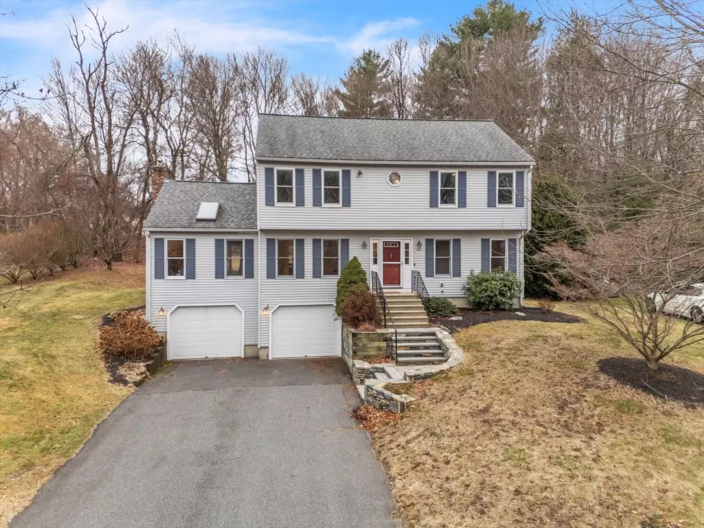 Grafton, MA 01536,46 Meadow Ln