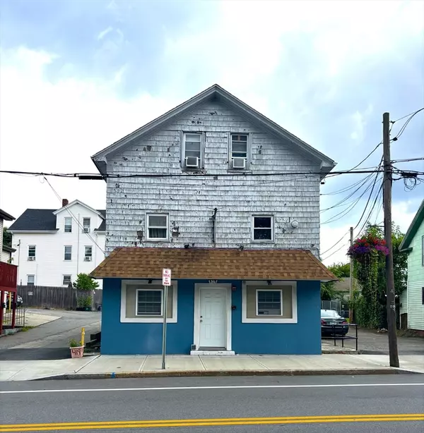 417-423 Broad St, Cumberland, RI 02864