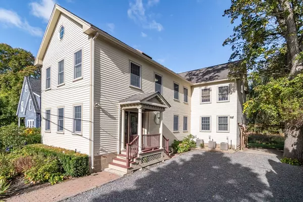 65 Riverview Circle, Wayland, MA 01778