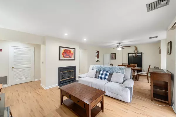 185 Manville Hill Road #502, Cumberland, RI 02864