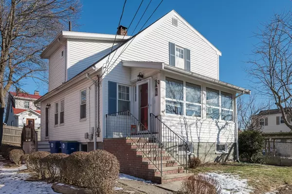 5 Spencer St, Braintree, MA 02184