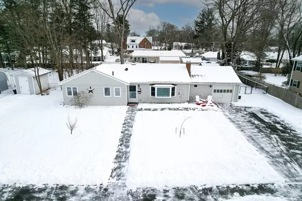 34 Hemlock Drive, Natick, MA 01760