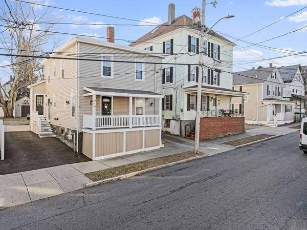 480 Coggeshall St, New Bedford, MA 02746