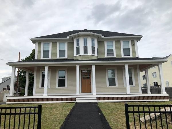 1149 Middlesex St #5, Lowell, MA 01851