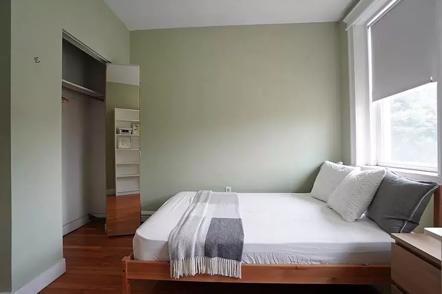 1677 Commonwealth Ave #10, Boston, MA 02135