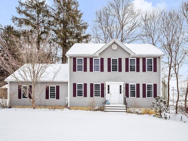 2 New Braintree Rd, North Brookfield, MA 01535