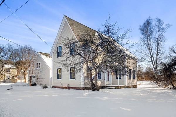 201 Main St, Rowley, MA 01969