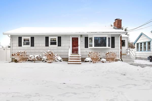 25 Lothrop St, Saugus, MA 01906