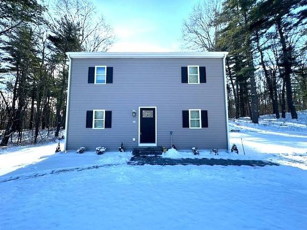 55 Elysium St, Wrentham, MA 02093