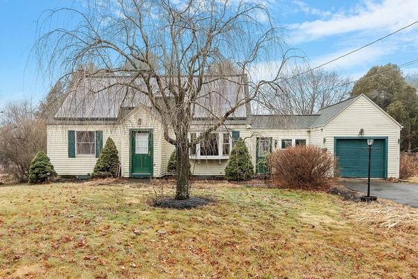 Acton, MA 01720,14 Orchard Dr