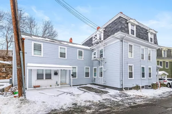 144 Cabot St, Beverly, MA 01915