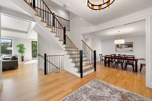 Hopkinton, MA 01748,17 Whisper Way