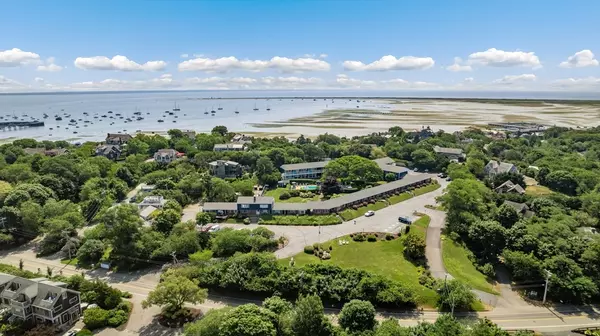 Provincetown, MA 02657,105 Bradford Street Extension