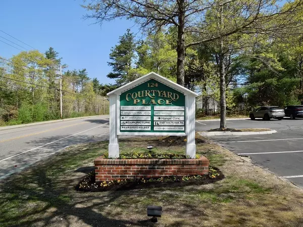 Plymouth, MA 02360,124 Long Pond Road #11B-8