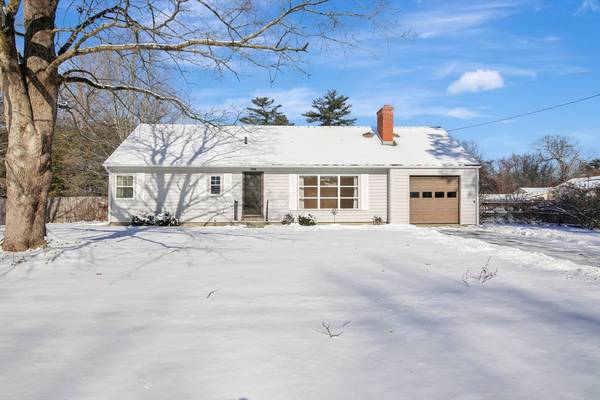 214 Acrebrook Rd, Springfield, MA 01129