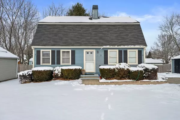 6 Florence St, Bellingham, MA 02019