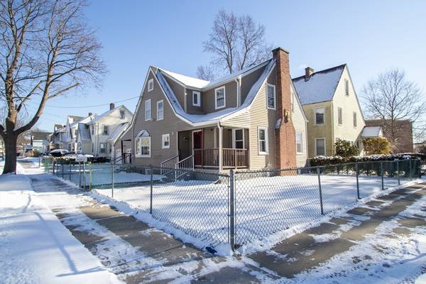 3 Mortimer St, Springfield, MA 01109