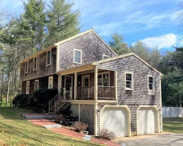 31 Lady Slipper Cir, Pembroke, MA 02359