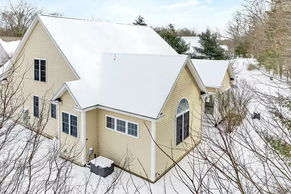 Stratham, NH 03885,37 Vineyard Dr #37