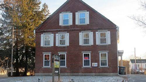 33 Main St, Ashburnham, MA 01430