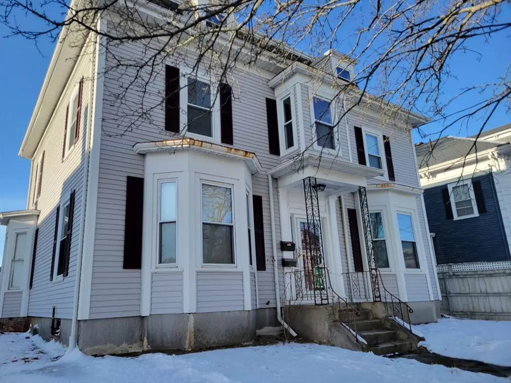 Danvers, MA 01923,34 Locust Street #2