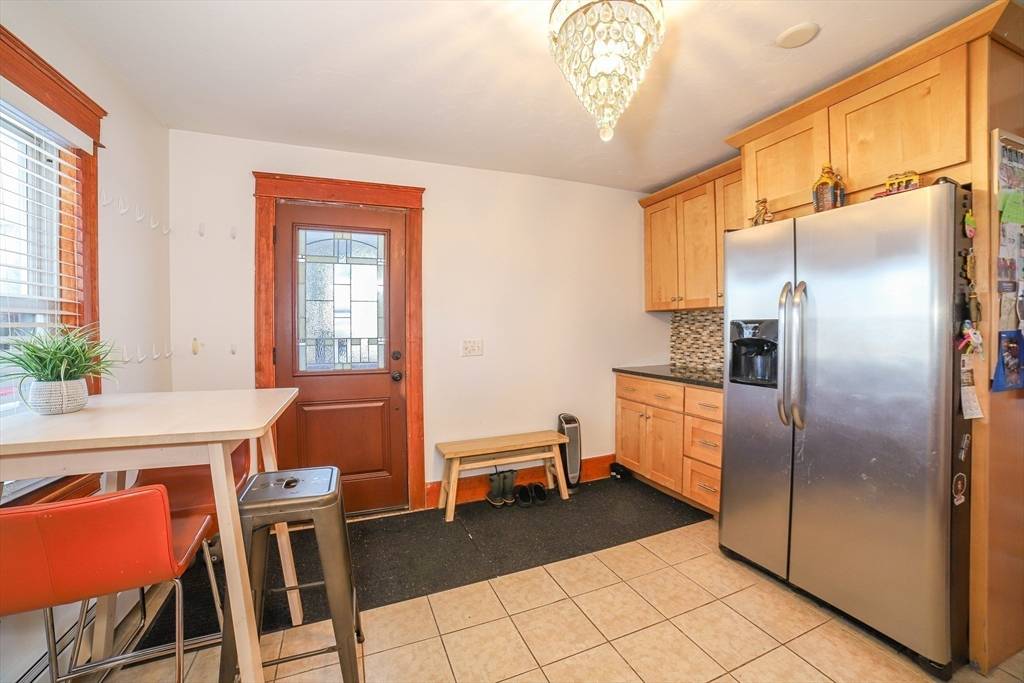 Worcester, MA 01604,33 Bedford Ave