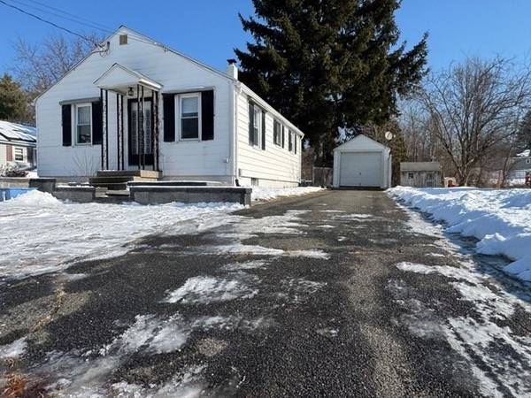 70 Moody St, Ludlow, MA 01056