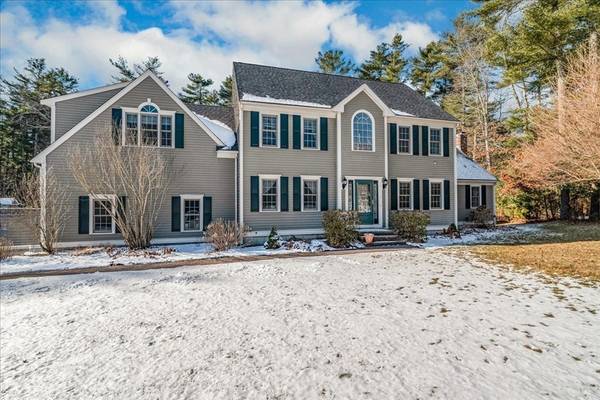 7 Alexandra Lane, Carver, MA 02330