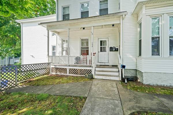 152 S Franklin #2, Holbrook, MA 02343