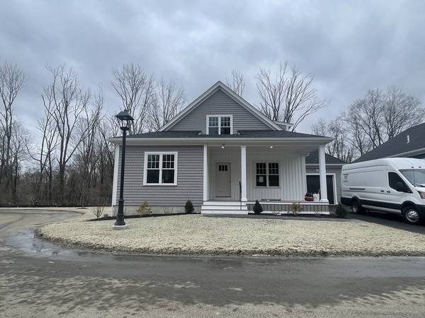 15 Coach Road, Easton, MA 02375