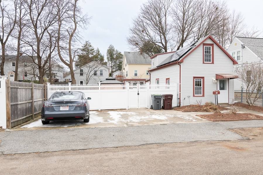 33 Trimount Street, Dedham, MA 02026