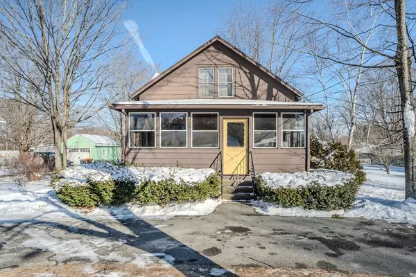 520 N Westfield Street, Agawam, MA 01030