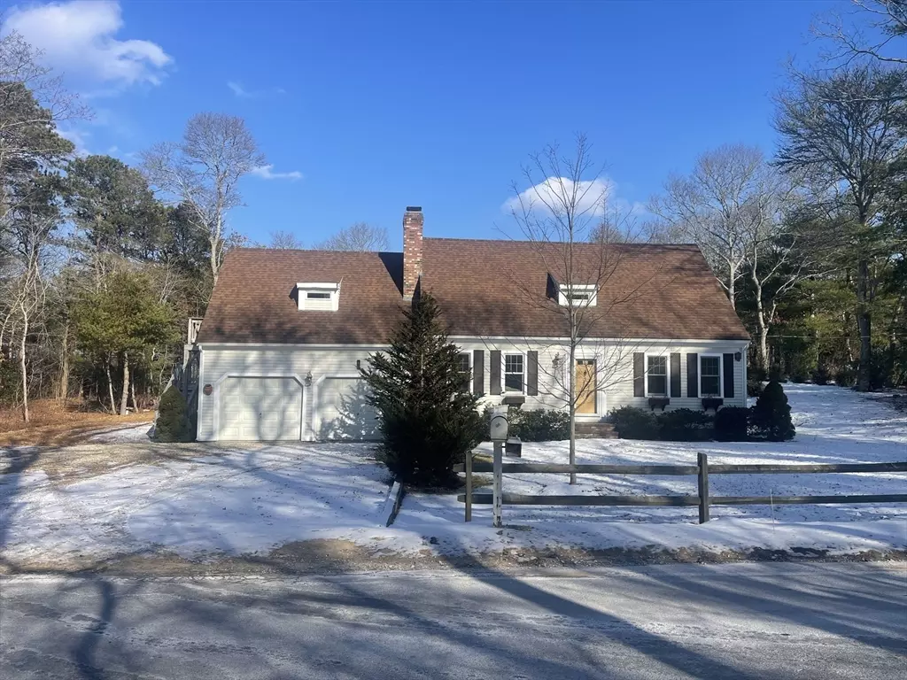 Barnstable, MA 02648,626 River Rd