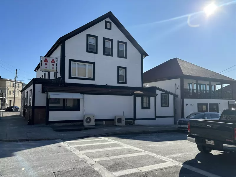 349 Alden St, Fall River, MA 02723