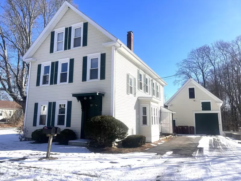 35 School Street #1, Middleboro, MA 02346