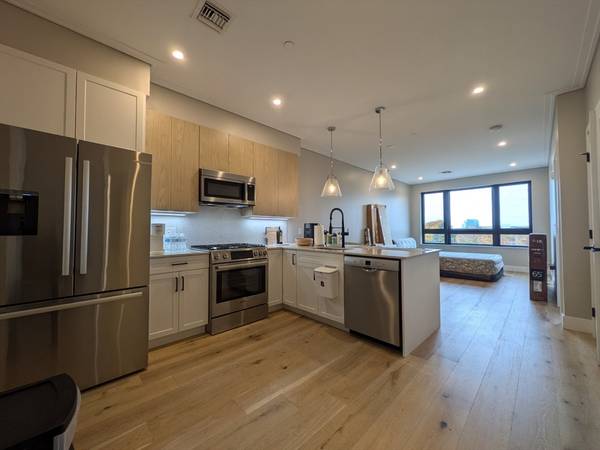 70 Leo Birmingham Parkway #507, Boston, MA 02135