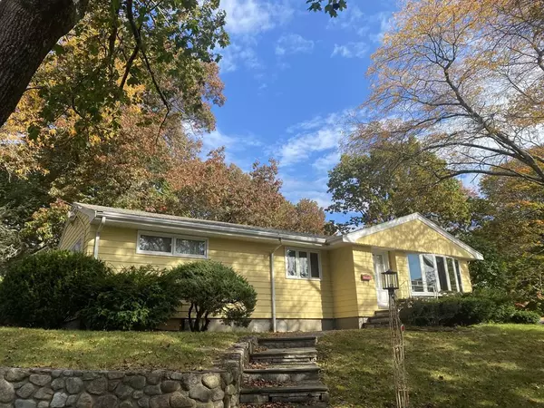 31 Ladd Hill Road, Lynn, MA 01904