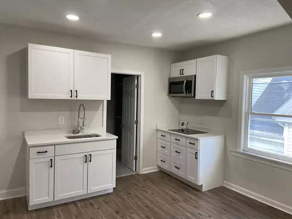 92 S Common St #5, Lynn, MA 01902