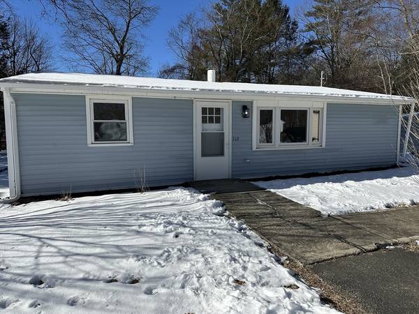 113 Paula Cir, East Brookfield, MA 01515