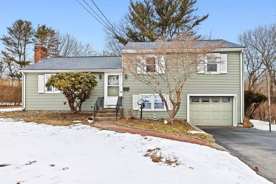 27 Hughey Road, Scituate, MA 02066