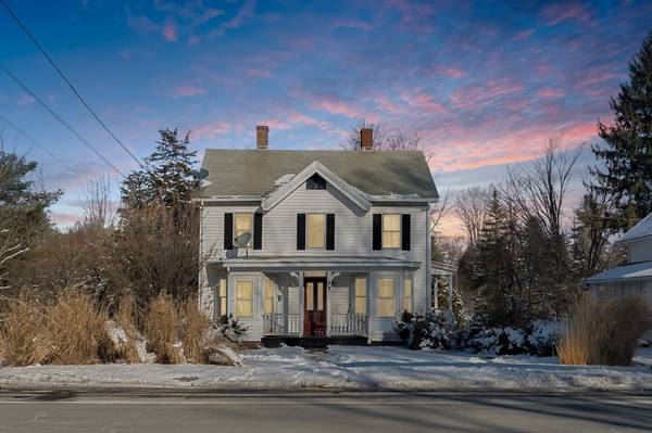 73 W Main St, West Brookfield, MA 01585