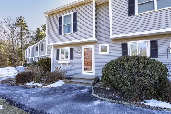 305 Standpipe Dr #305, Rockland, MA 02370